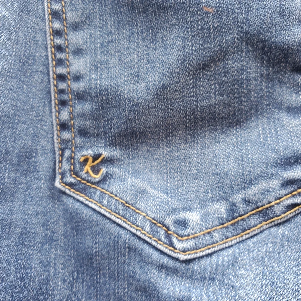 Kut From the Kloth Distressed High Rise Crop Straight Leg Raw Hem Jeans Size 16 - Picture 3 of 12